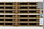 Bordüre, Dekorelement, Gold und Orange auf schwarzem Velours, 6-bandig
