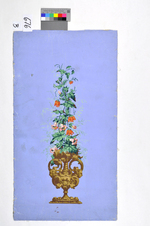 Füllstück mit Blumensäule in barockisierender Vase