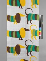1970er: Musterbuch "Fun": Dekortapete mit abstraktem Dackelmotiv auf metallisch glänzendem Fond